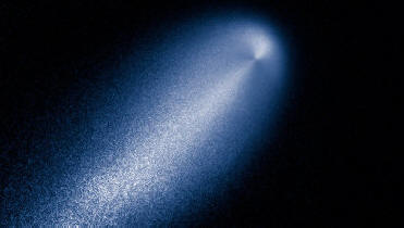 Comet ISON in the image from the Hubble Space Telescope