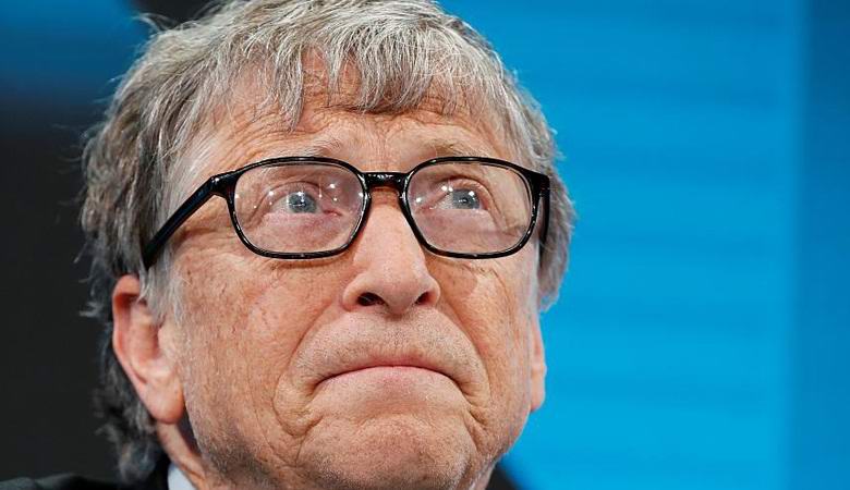 Bill Gates juxtaposed artificial intelligence with atomic weapons.