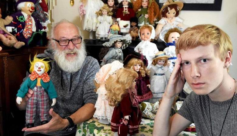 The British family is scared by its collection of obsessed dolls