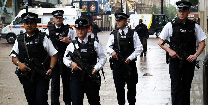 The British police decided not to investigate the robberies in houses with odd numbers