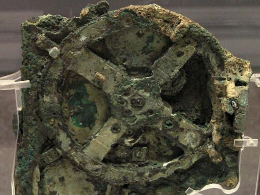 What was the Antikythera mechanism?