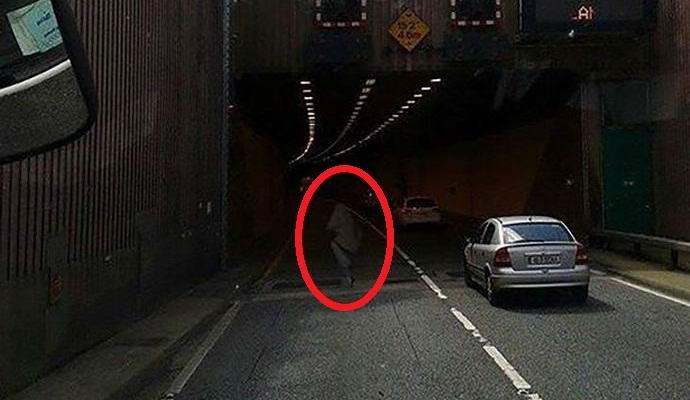 An Irish trucker took a ghost in the afternoon on a busy road