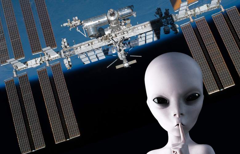 The camera on board the ISS recorded a strange voice