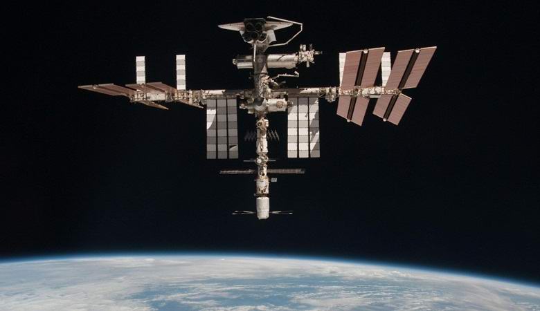 Conspiracy therapists have received yet another evidence that the ISS is a hoax