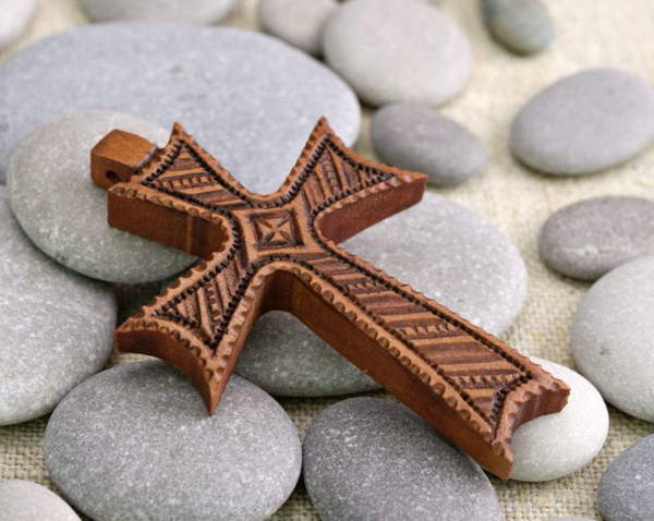 wooden cross 