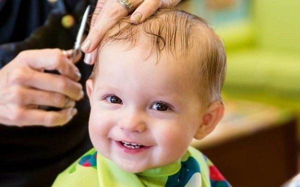 can mom cut her son's hair 