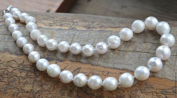 is it possible to give pearls to a woman 