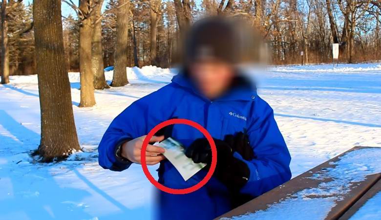 A man claims to have traveled in the year 6000 and took a photograph there