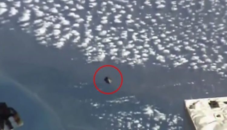 NASA does not explain which space object was near the ISS for more than 20 minutes 