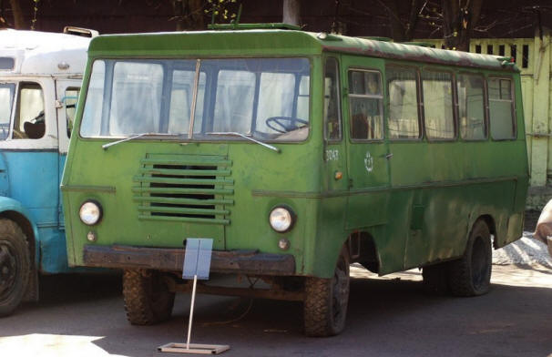 Funny bus bus, unusual