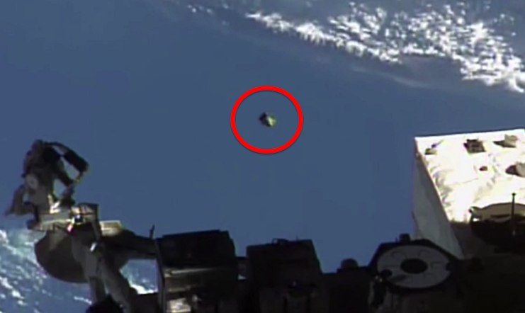 The UFO was near the ISS for 22 minutes (VIDEO)