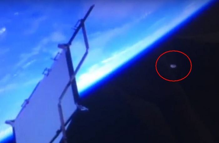 UFO spotted on the ISS and reported it to Houston