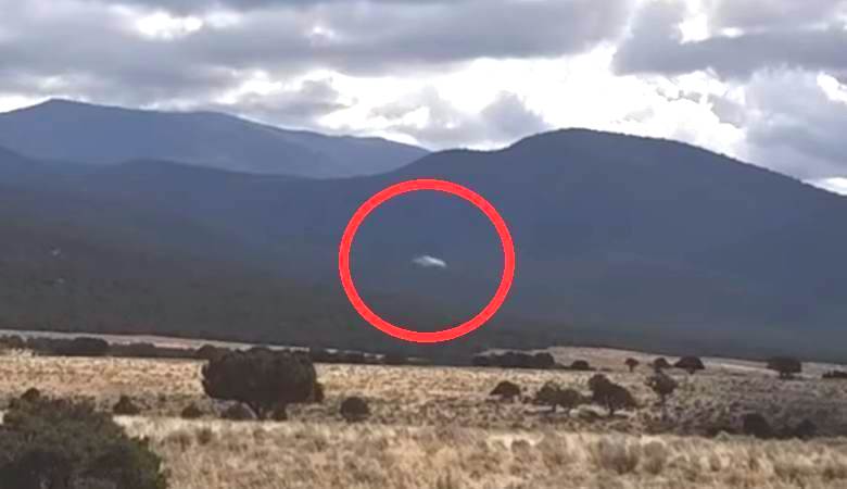 UFO captured near the famous