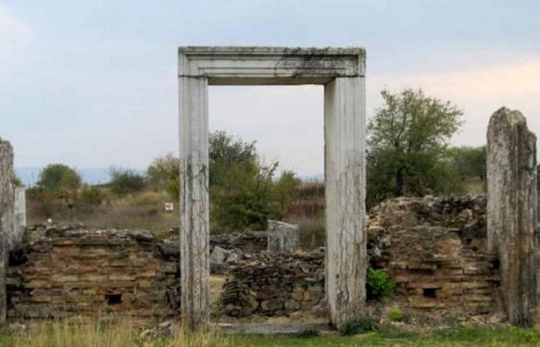 Mysterious buildings discovered in Saudi Arabia are named