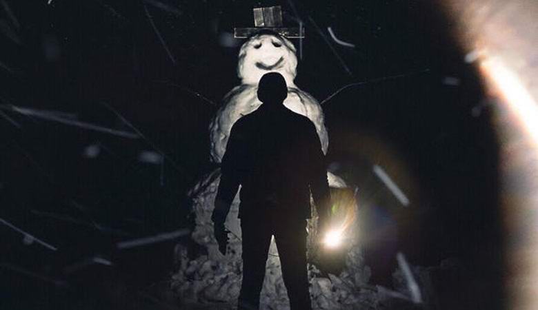 The huge snowman punished the hooligans