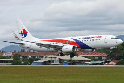 Missing Malaysian Boeing 777 seen in the sky above Samara