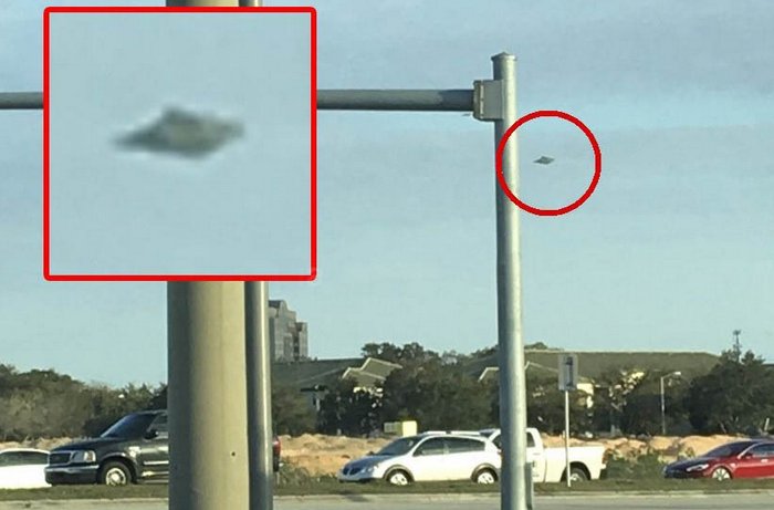 Rhombic UFO in Florida