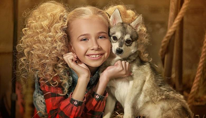 A Russian girl may know how to talk with animals