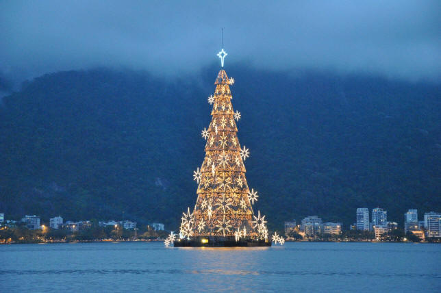 the strangest New Year trees