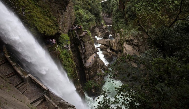 The most dangerous stairs of the world