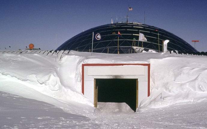 The secret Nazi base found by Russians at the North Pole