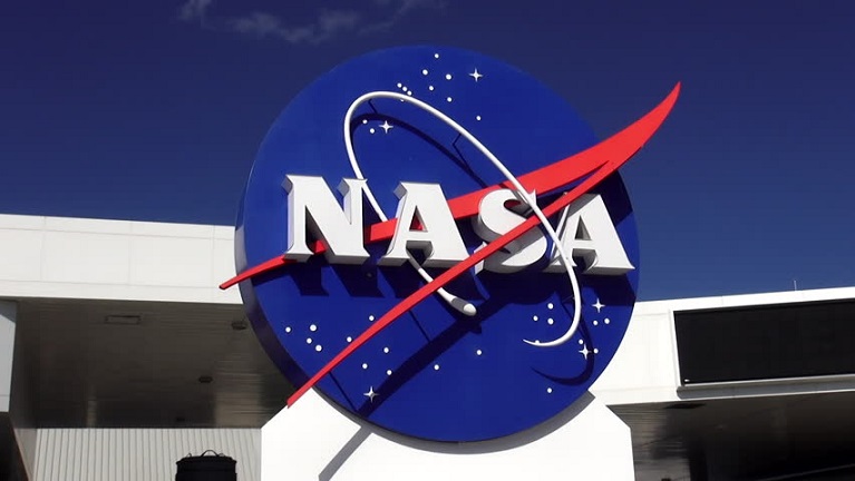 Scott Waring accused NASA of retouching images from space