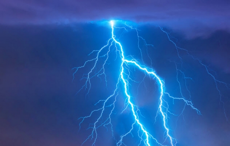 Cases when lightning does not kill, but heal people