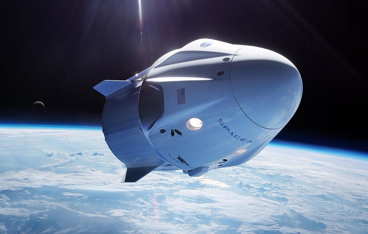 SpaceX has published a spectacular test video of the spacecraft rescue system