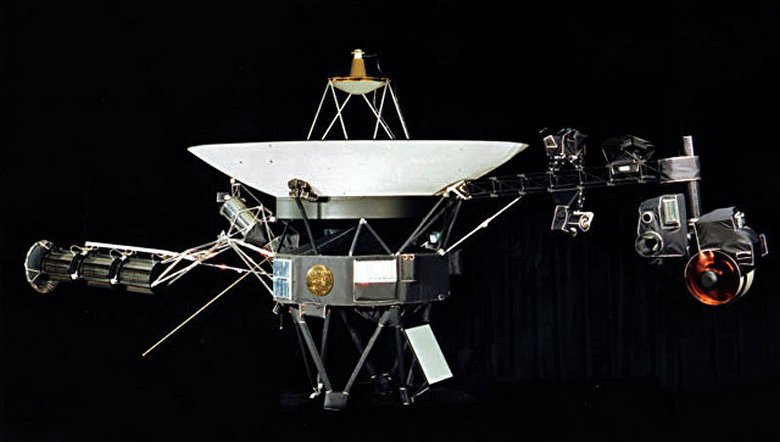 NASA experts launched the engines of the device