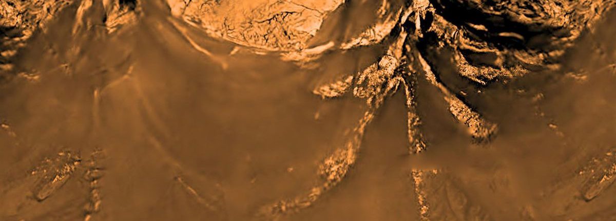 12 years later, NASA has published images of the surface of Titan, where it is surprisingly similar to Earth 