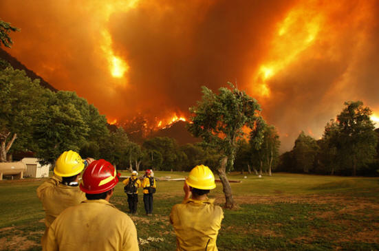 Tens of thousands of people evacuated from the disaster zone in San Diego