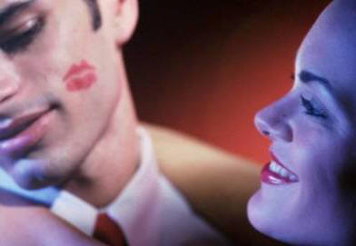 Passionate kisses leave genetic traces