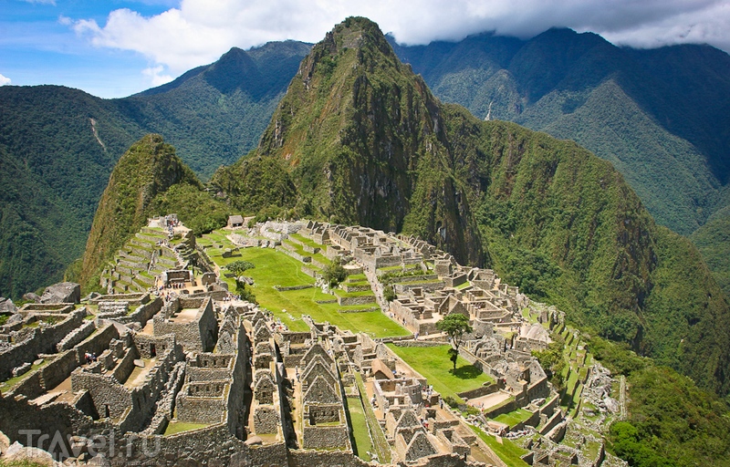 A luminous disk photographed in Peru near the ancient Inca city of Machu Picchu