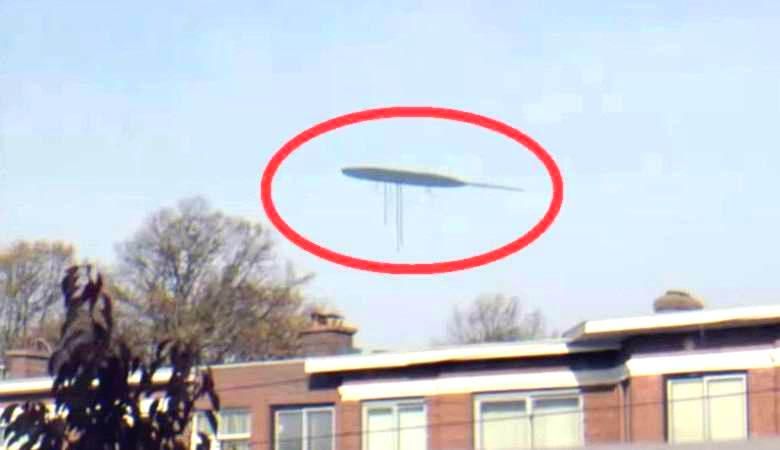 A mysterious object hovered over the Hague