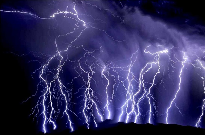 An alarming sign: scientists recorded 48 lightning flashes near the North Pole
