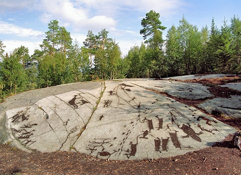 Scientists have confirmed that petroglyphs on the Kola Peninsula are older than the Cheops pyramid