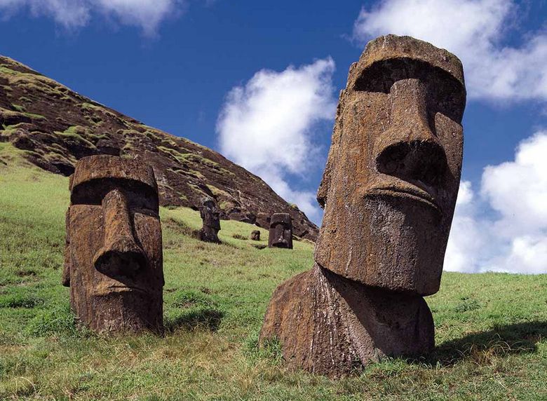 Scientists have concluded that Easter Island was destroyed by the mysterious idols of Moai.