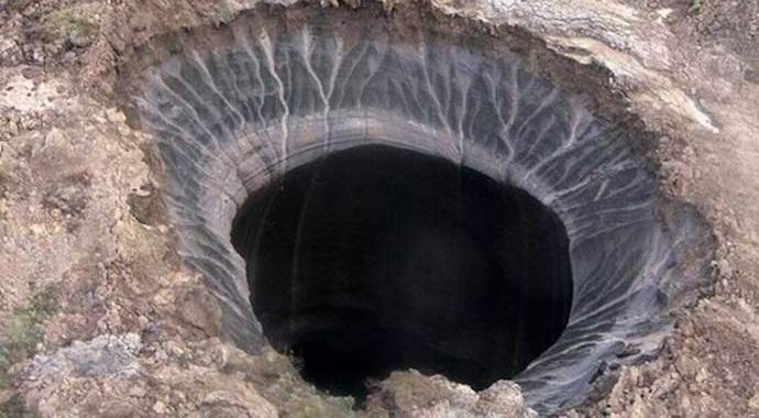 Amazing Yamal hole will become a lake