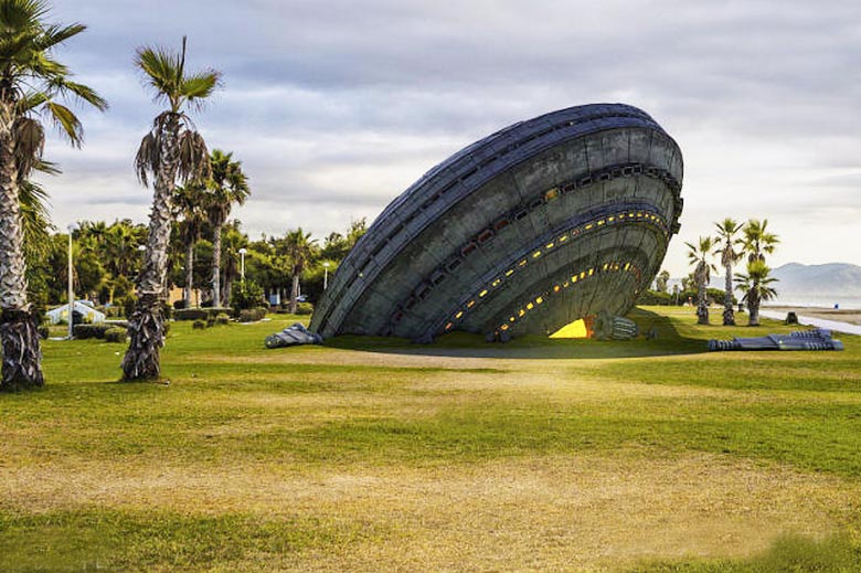 Crash UFO discovered in Australia?