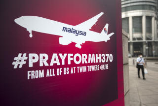 In Malaysia, they investigate the disappearance of funds of Boeing passengers who disappeared in March