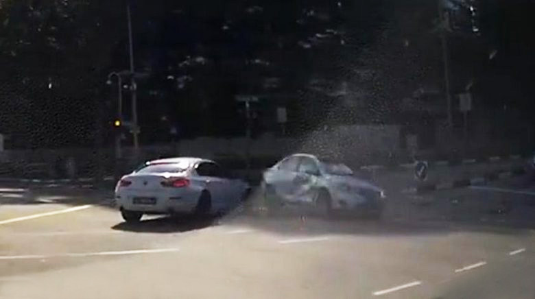 Accident caused by a ghost car in Singapore?