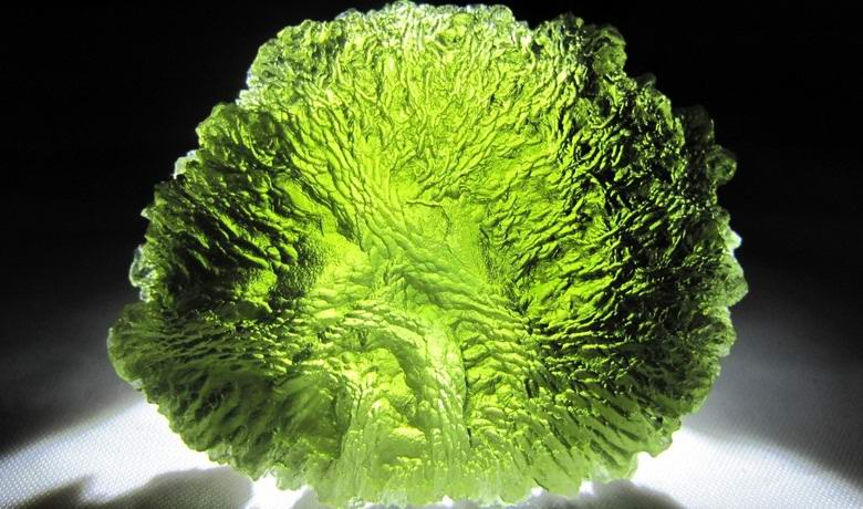 Mysterious stone moldavite, whose origin cannot be explained by scientists