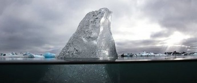 Life of Antarctica under the ice