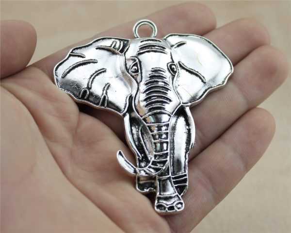 Elephant amulet 